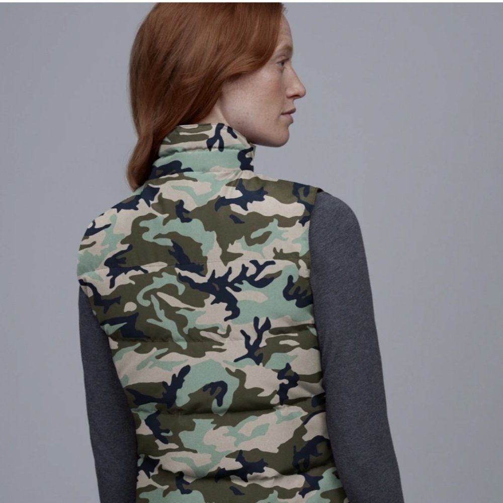 Canadagoose women camouflage vest